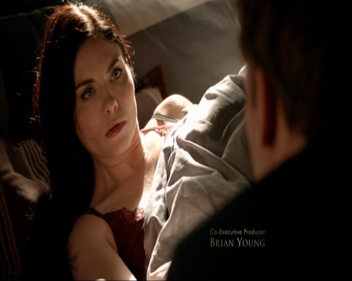 VampireDiariesWorld-dot-nl_7x05LiveThroughThis0184.jpg