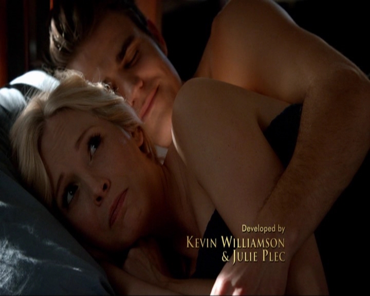 VampireDiariesWorld-dot-nl_7x05LiveThroughThis0210.jpg