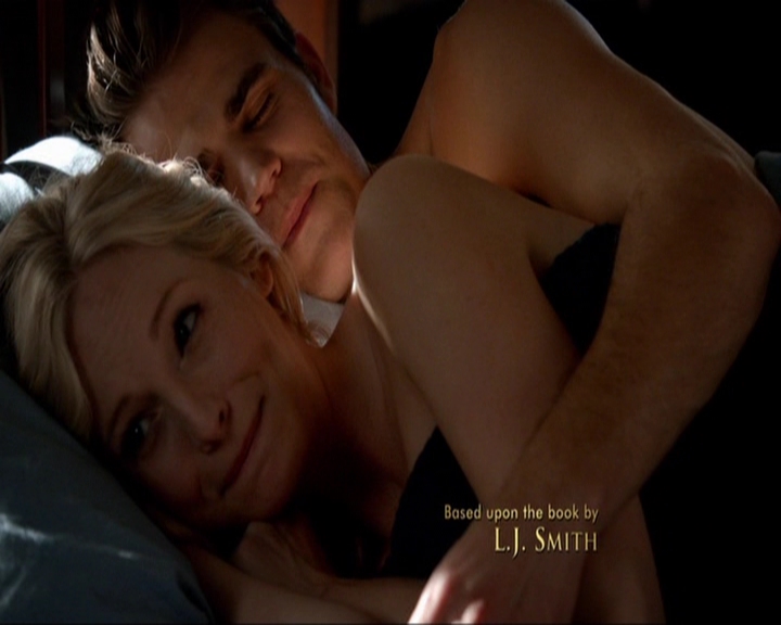 VampireDiariesWorld-dot-nl_7x05LiveThroughThis0213.jpg