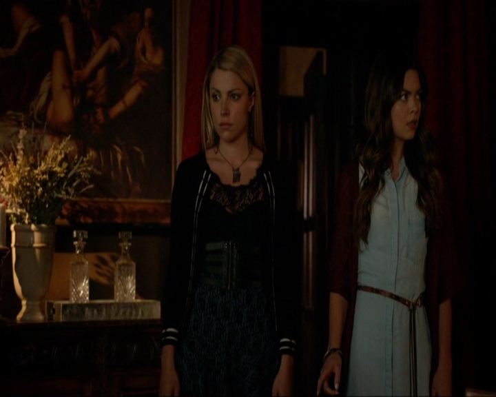 VampireDiariesWorld-dot-nl_7x05LiveThroughThis0368.jpg