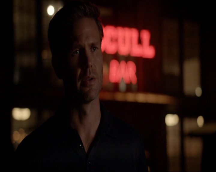 VampireDiariesWorld-dot-nl_7x05LiveThroughThis1865.jpg