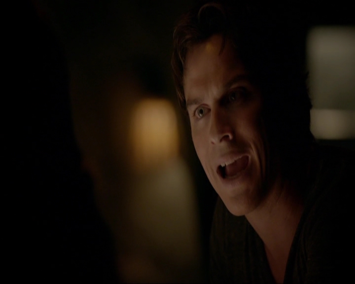 VampireDiariesWorld-dot-nl_7x05LiveThroughThis2148.jpg