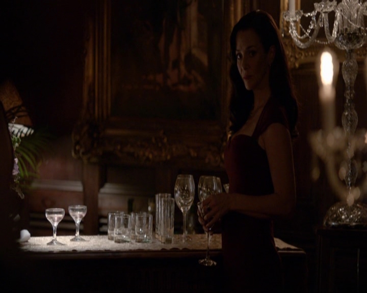VampireDiariesWorld-dot-nl_7x06BestServedCold1060.jpg VampireDiariesWorld-dot-nl_7x06BestServedCold1060.jpg