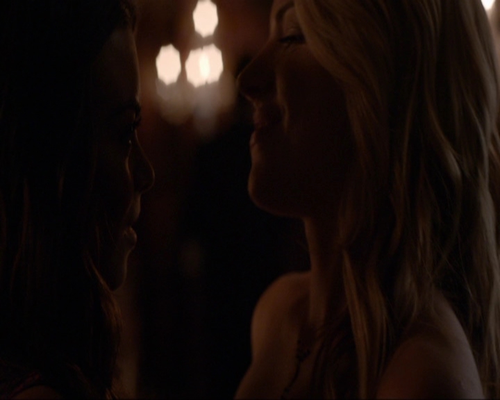 VampireDiariesWorld-dot-nl_7x06BestServedCold1245.jpg