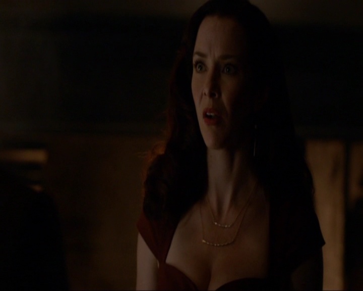 VampireDiariesWorld-dot-nl_7x06BestServedCold1422.jpg