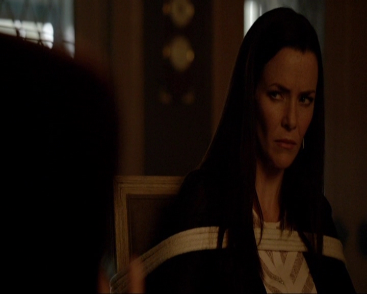VampireDiariesWorld-dot-nl_7x07MommieDearest0513.jpg