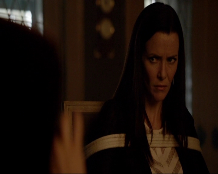 VampireDiariesWorld-dot-nl_7x07MommieDearest0514.jpg
