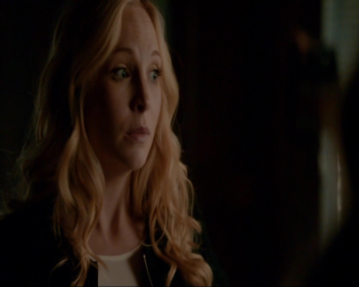 VampireDiariesWorld-dot-nl_7x07MommieDearest0876.jpg