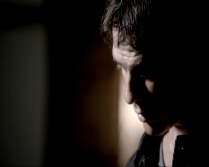 VampireDiariesWorld-dot-nl_7x08HoldMeThrillMeKissMeKillMe0018.jpg