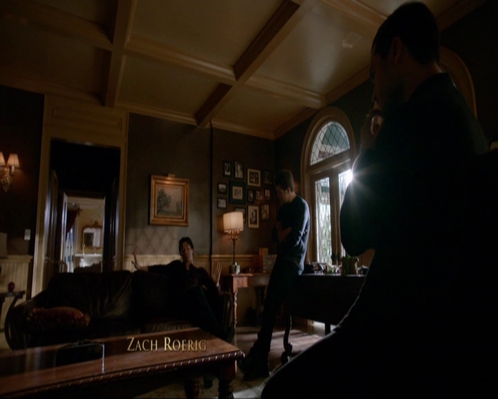 VampireDiariesWorld-dot-nl_7x08HoldMeThrillMeKissMeKillMe0082.jpg