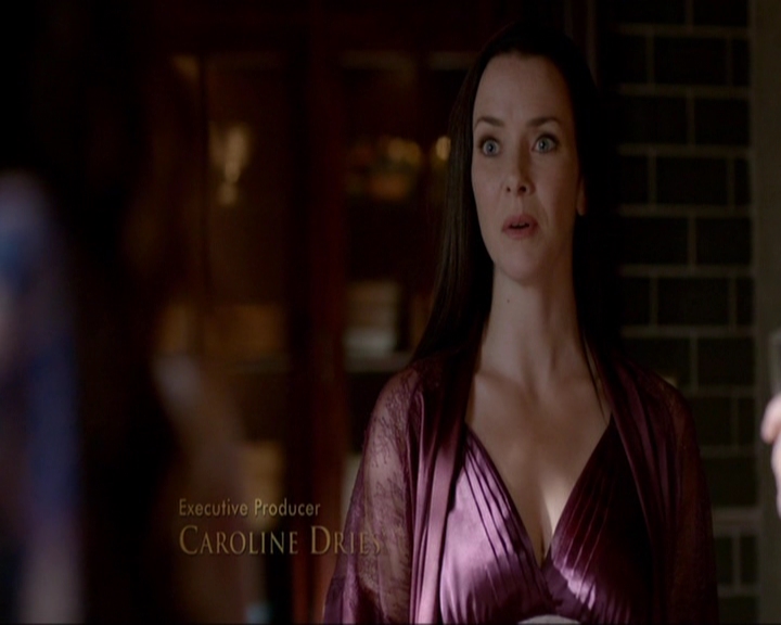 VampireDiariesWorld-dot-nl_7x08HoldMeThrillMeKissMeKillMe0159.jpg