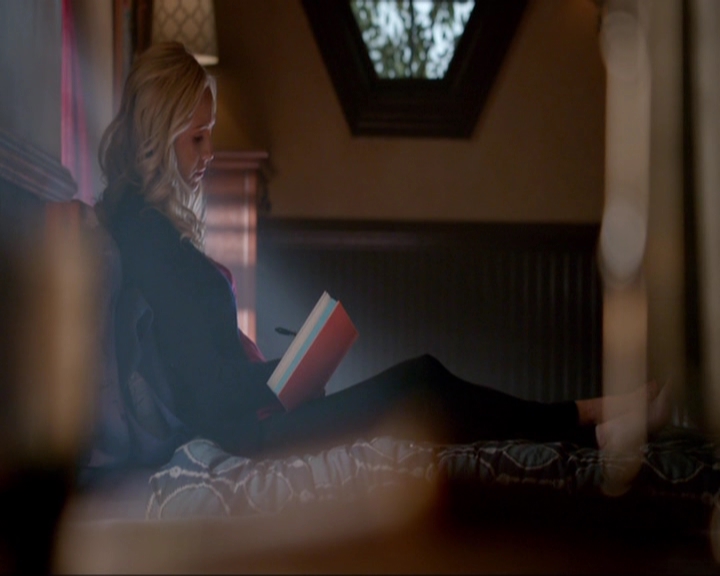 VampireDiariesWorld-dot-nl_7x08HoldMeThrillMeKissMeKillMe0219.jpg