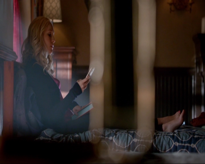 VampireDiariesWorld-dot-nl_7x08HoldMeThrillMeKissMeKillMe0225.jpg