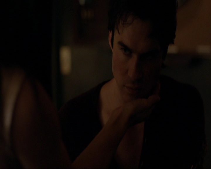 VampireDiariesWorld-dot-nl_7x08HoldMeThrillMeKissMeKillMe1864.jpg