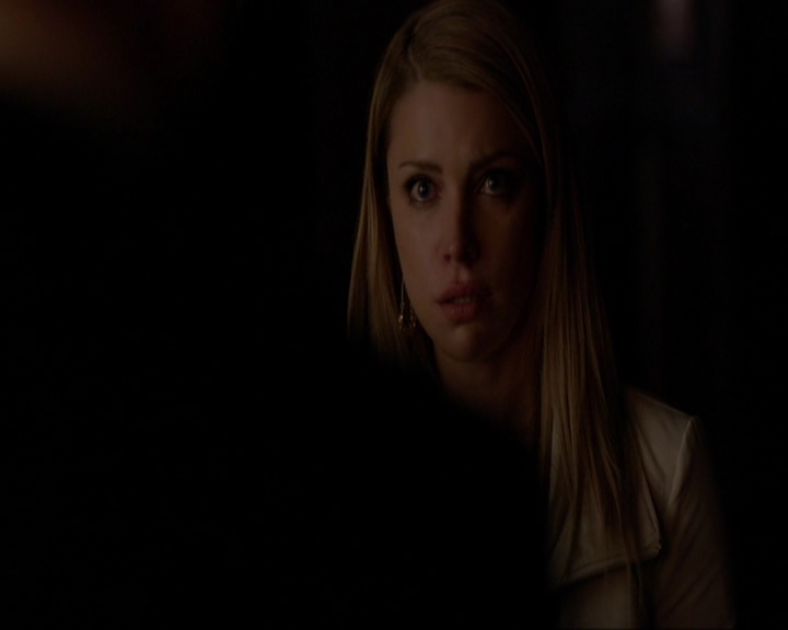 VampireDiariesWorld-dot-nl_7x08HoldMeThrillMeKissMeKillMe2078.jpg