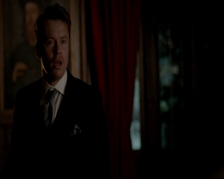VampireDiariesWorld-dot-nl_7x08HoldMeThrillMeKissMeKillMe2097.jpg