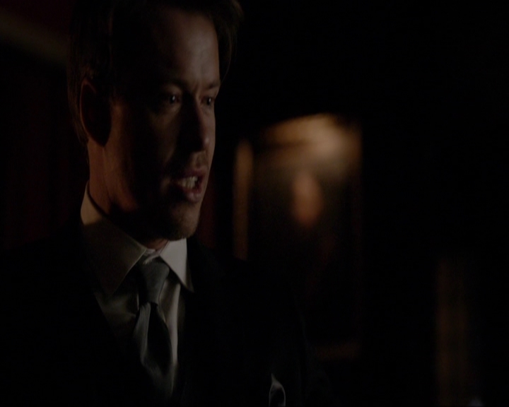 VampireDiariesWorld-dot-nl_7x08HoldMeThrillMeKissMeKillMe2098.jpg