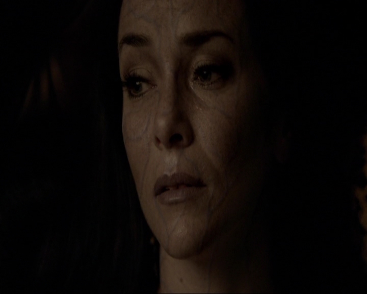 VampireDiariesWorld-dot-nl_7x08HoldMeThrillMeKissMeKillMe2208.jpg VampireDiariesWorld-dot-nl_7x08HoldMeThrillMeKissMeKillMe2208.jpg