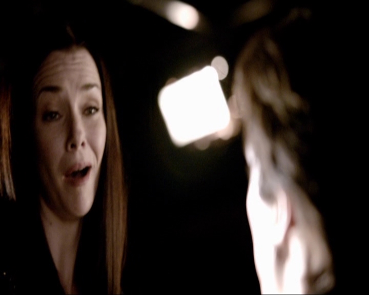 VampireDiariesWorld-dot-nl_7x08HoldMeThrillMeKissMeKillMe2261.jpg