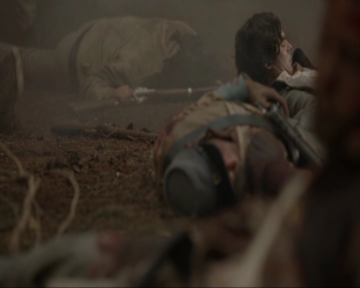 VampireDiariesWorld-dot-nl_7x09ColdAsIs2167.jpg
