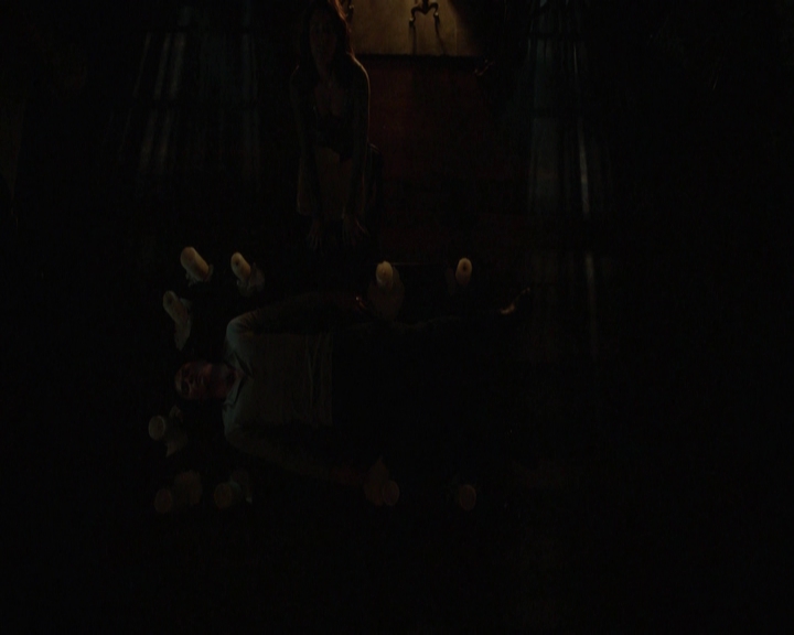 VampireDiariesWorld-dot-nl_7x10HellIsOtherPeople-deletedscenes0003.jpg