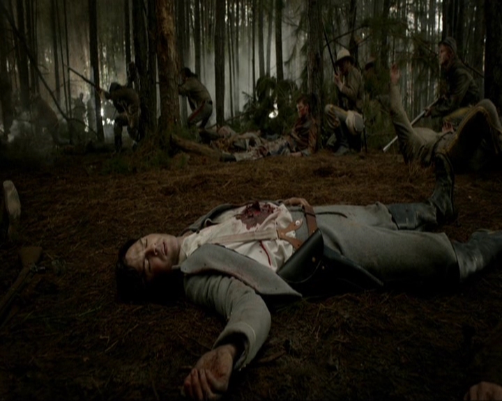 VampireDiariesWorld-dot-nl_7x10HellIsOtherPeople0001.jpg