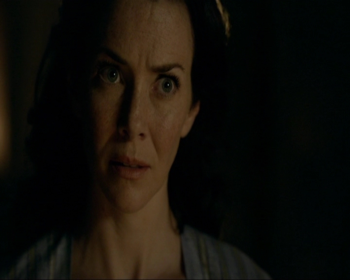 VampireDiariesWorld-dot-nl_7x10HellIsOtherPeople0478.jpg