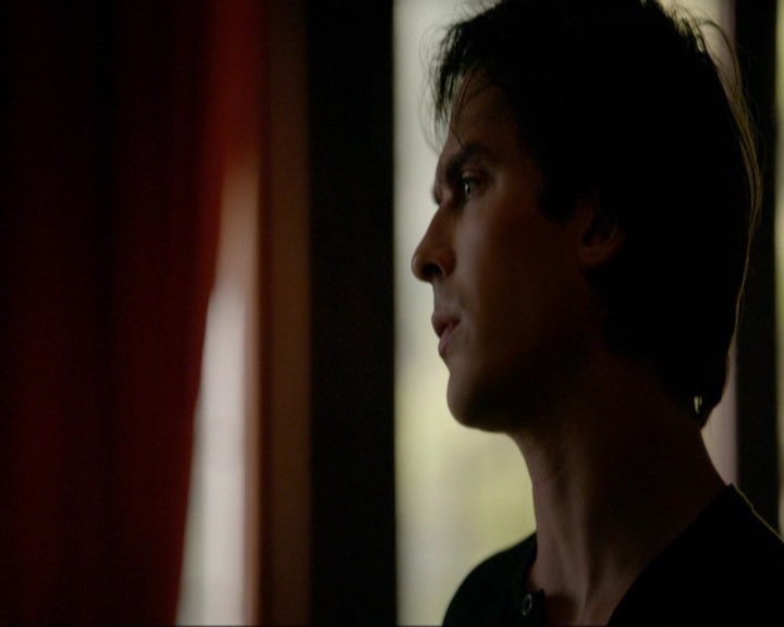 VampireDiariesWorld-dot-nl_7x10HellIsOtherPeople0769.jpg