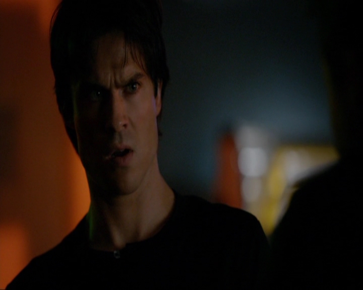 VampireDiariesWorld-dot-nl_7x10HellIsOtherPeople0885.jpg