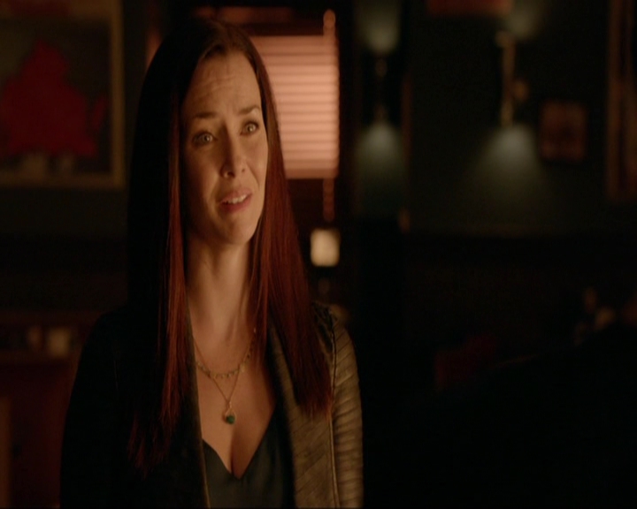 VampireDiariesWorld-dot-nl_7x10HellIsOtherPeople0968.jpg