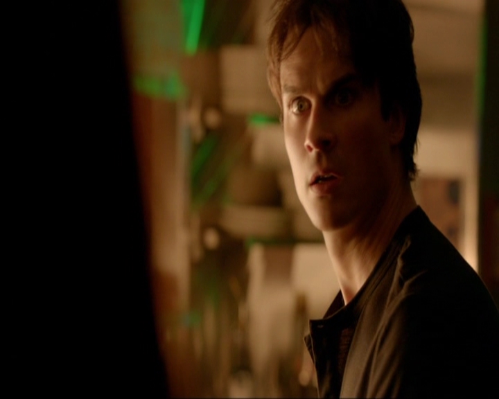 VampireDiariesWorld-dot-nl_7x10HellIsOtherPeople0969.jpg