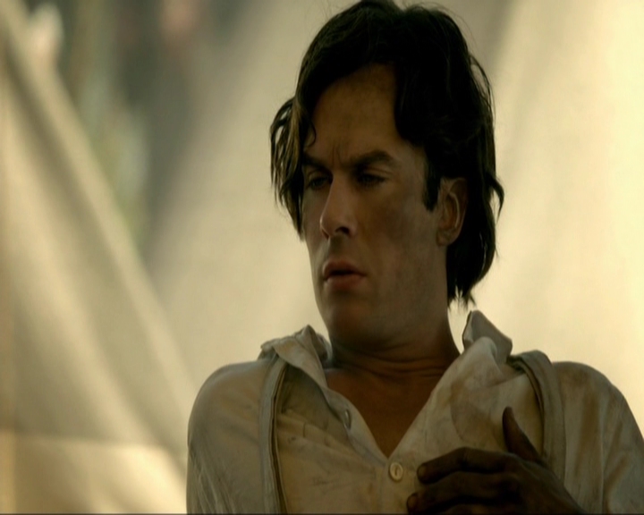 VampireDiariesWorld-dot-nl_7x10HellIsOtherPeople1002.jpg