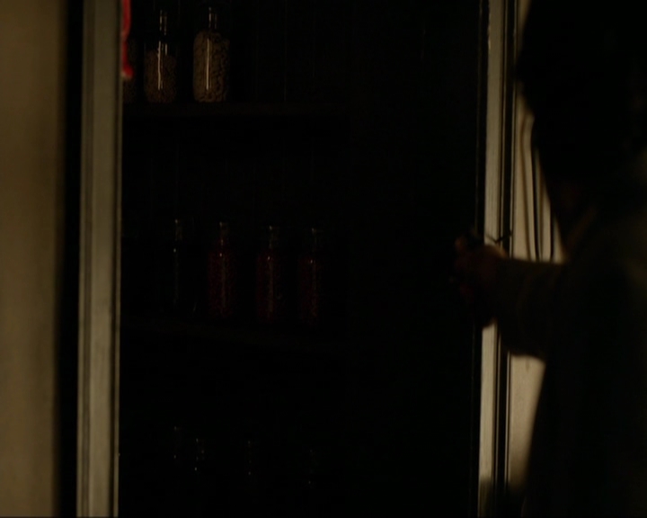 VampireDiariesWorld-dot-nl_7x10HellIsOtherPeople1558.jpg