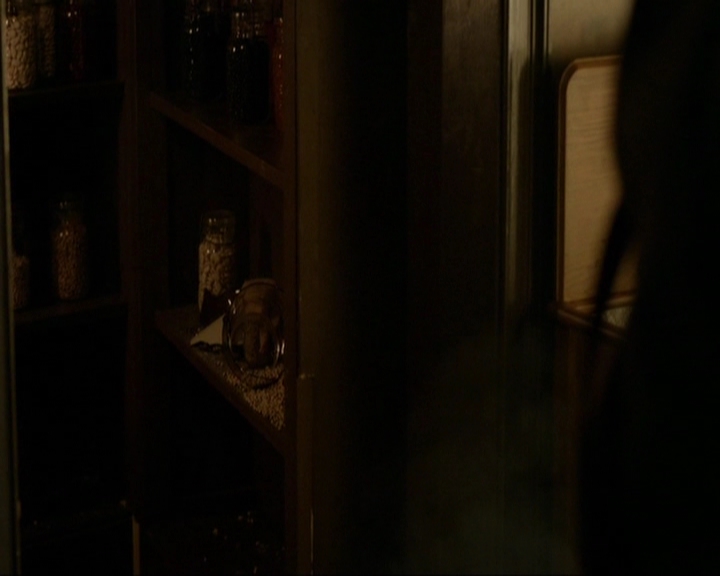 VampireDiariesWorld-dot-nl_7x10HellIsOtherPeople1683.jpg