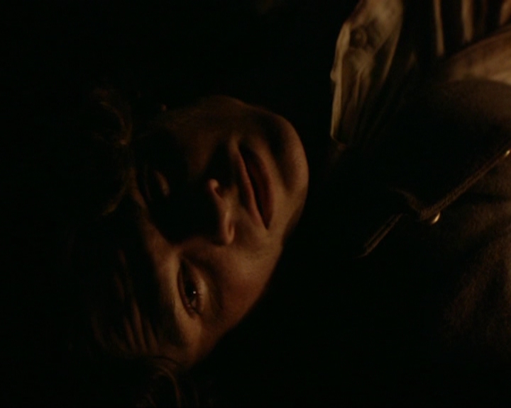 VampireDiariesWorld-dot-nl_7x10HellIsOtherPeople1970.jpg