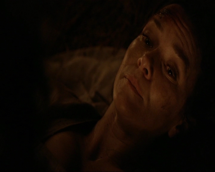 VampireDiariesWorld-dot-nl_7x10HellIsOtherPeople2100.jpg