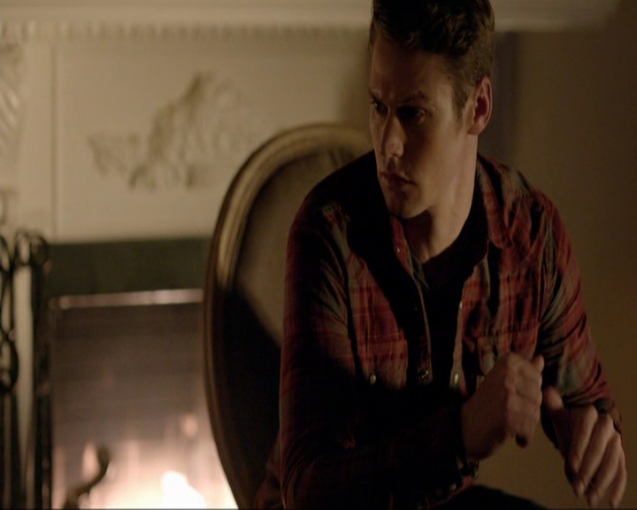 VampireDiariesWorld-dot-nl_7x10HellIsOtherPeople2175.jpg