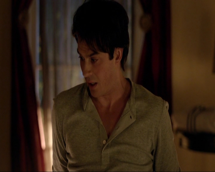 VampireDiariesWorld-dot-nl_7x10HellIsOtherPeople2181.jpg