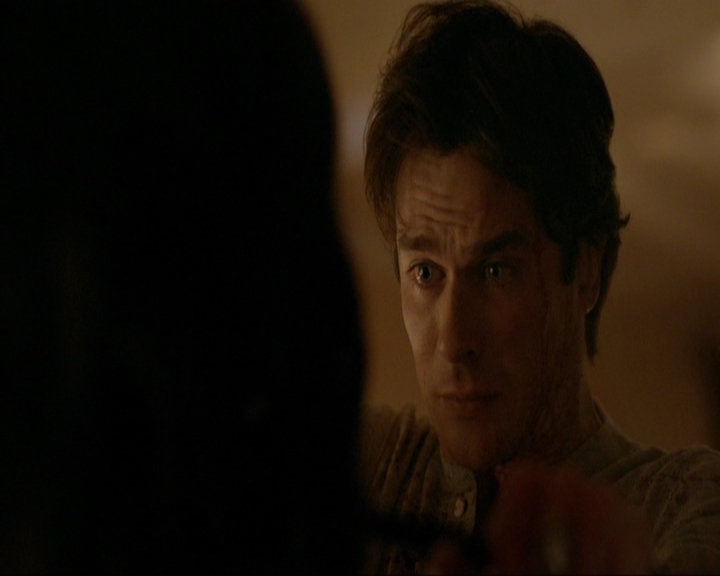 VampireDiariesWorld-dot-nl_7x10HellIsOtherPeople2205.jpg