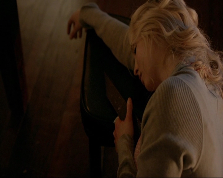 VampireDiariesWorld-dot-nl_7x10HellIsOtherPeople2231.jpg