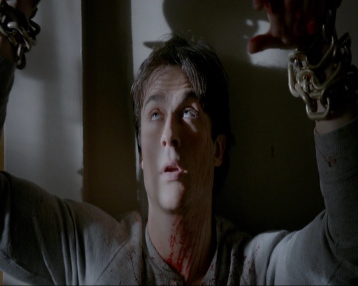 VampireDiariesWorld-dot-nl_7x11ThingsWeLostInTheFire0125.jpg