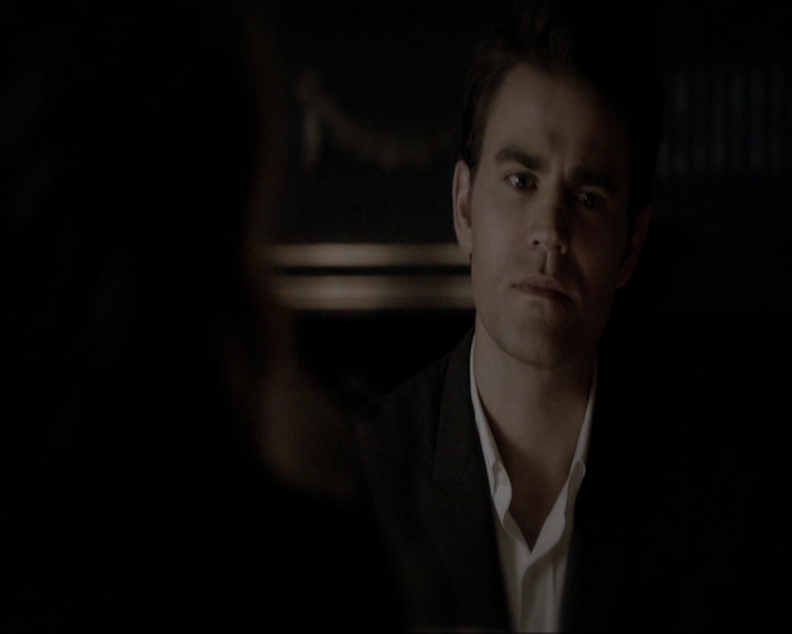 VampireDiariesWorld-dot-nl_7x11ThingsWeLostInTheFire0484.jpg