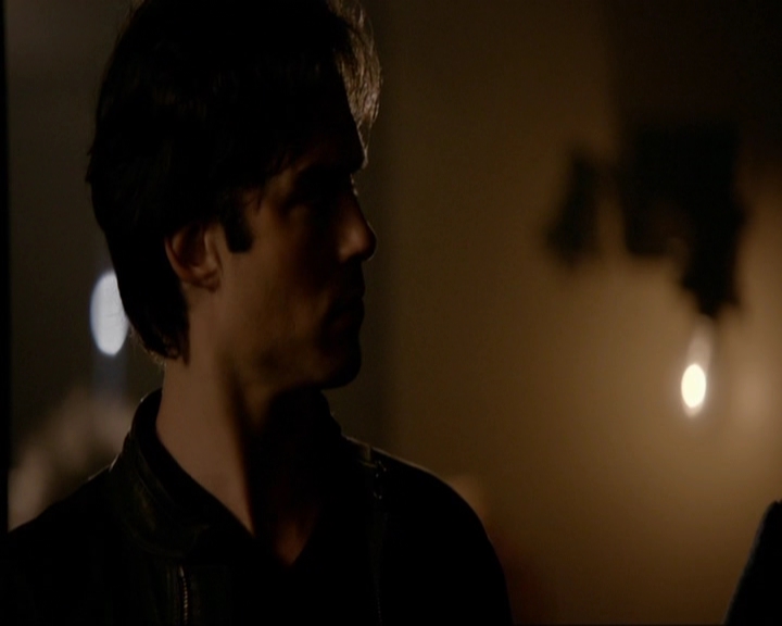 VampireDiariesWorld-dot-nl_7x11ThingsWeLostInTheFire0643.jpg