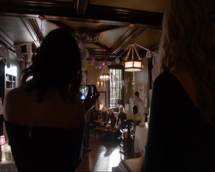 VampireDiariesWorld-dot-nl_7x11ThingsWeLostInTheFire0791.jpg