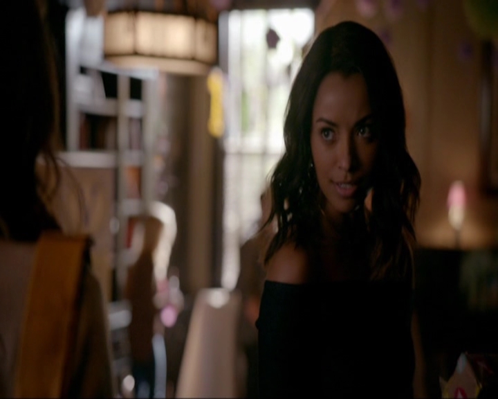 VampireDiariesWorld-dot-nl_7x11ThingsWeLostInTheFire0934.jpg VampireDiariesWorld-dot-nl_7x11ThingsWeLostInTheFire0934.jpg