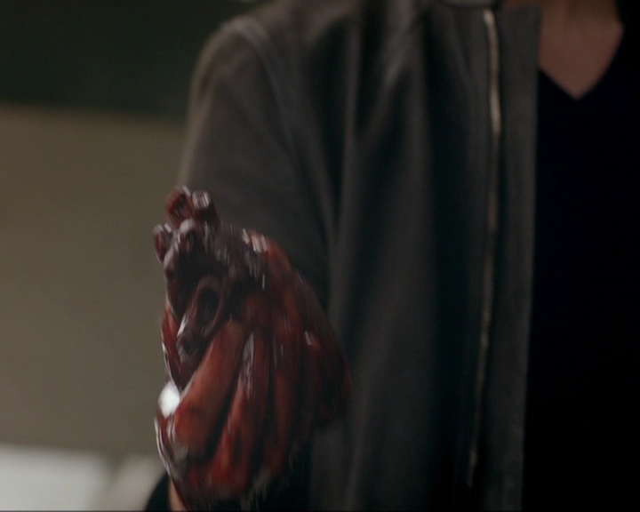 VampireDiariesWorld-dot-nl_7x11ThingsWeLostInTheFire0969.jpg VampireDiariesWorld-dot-nl_7x11ThingsWeLostInTheFire0969.jpg