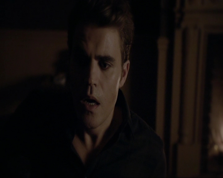 VampireDiariesWorld-dot-nl_7x11ThingsWeLostInTheFire1097.jpg