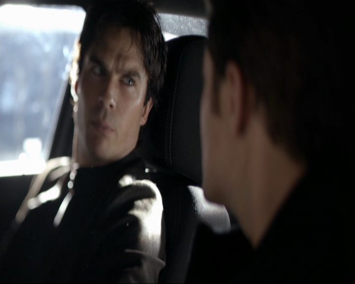 VampireDiariesWorld-dot-nl_7x11ThingsWeLostInTheFire1307.jpg