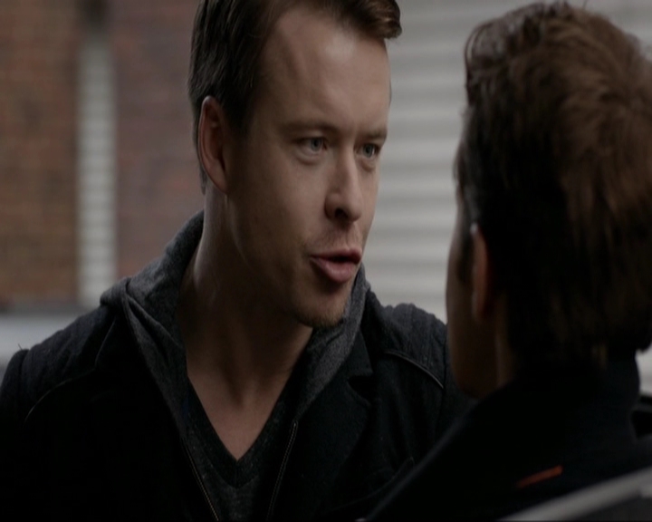 VampireDiariesWorld-dot-nl_7x11ThingsWeLostInTheFire1332.jpg