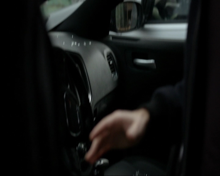 VampireDiariesWorld-dot-nl_7x11ThingsWeLostInTheFire1339.jpg